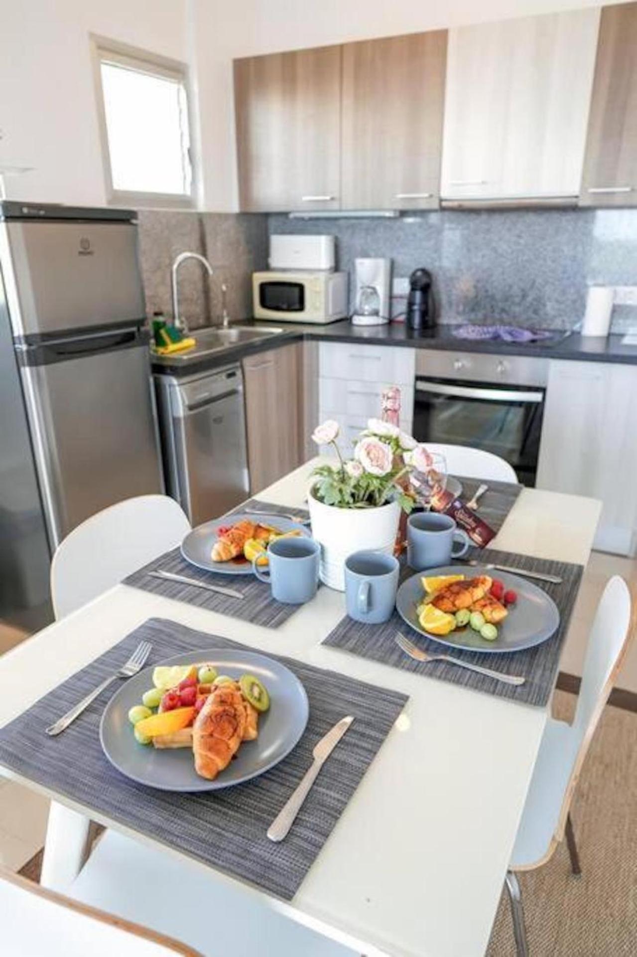 Amazing 2 Bedroom Flat With Beachfront And Pool, Paraiso Del Sur A306 Playa Paraiso  Zewnętrze zdjęcie